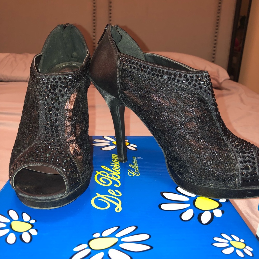 Black lace heels